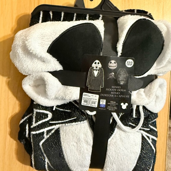 Disney Jack Skellington Minky Hoodie- NWT XS/S - Picture 4 of 6